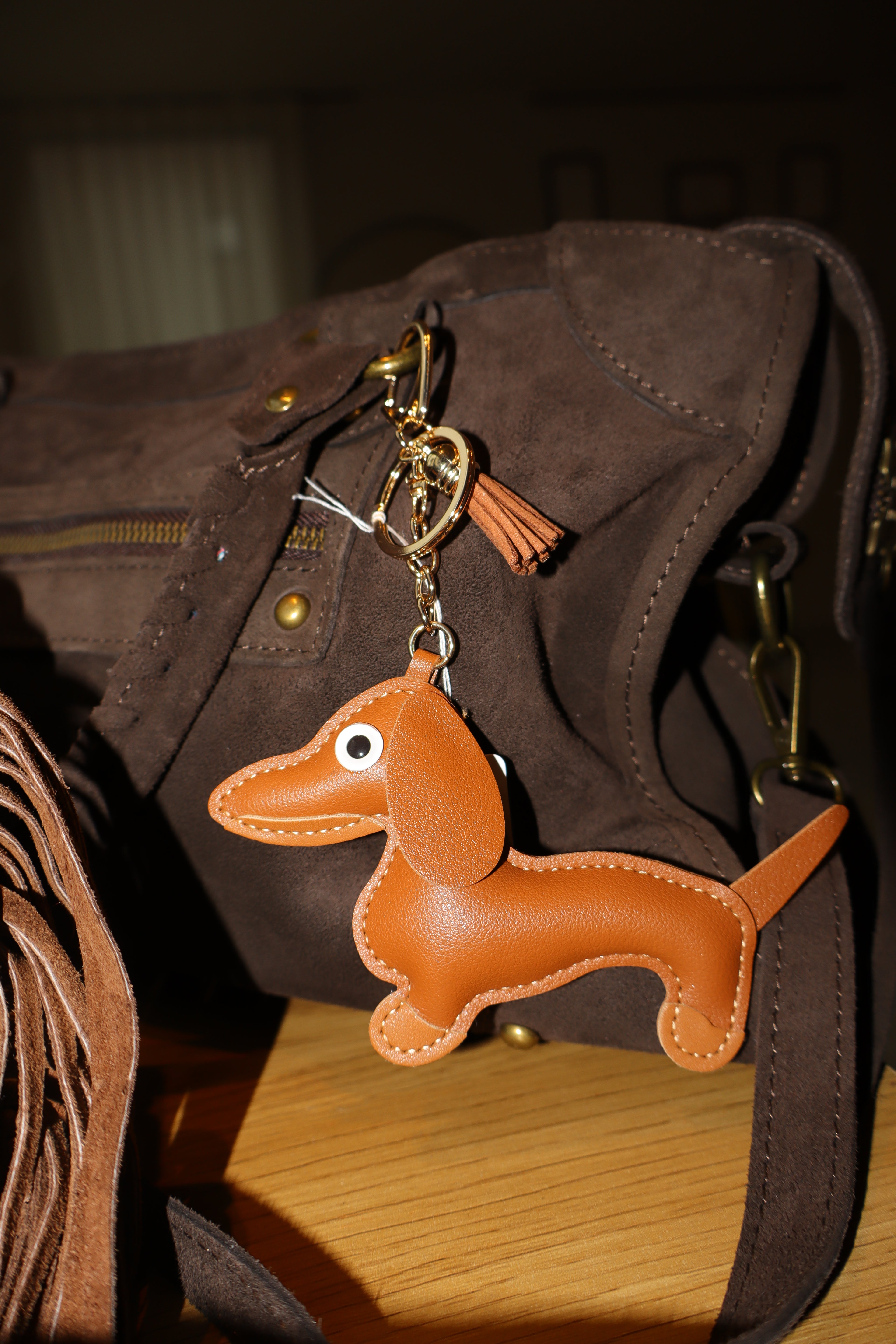 Licht bruine teckel bagcharm