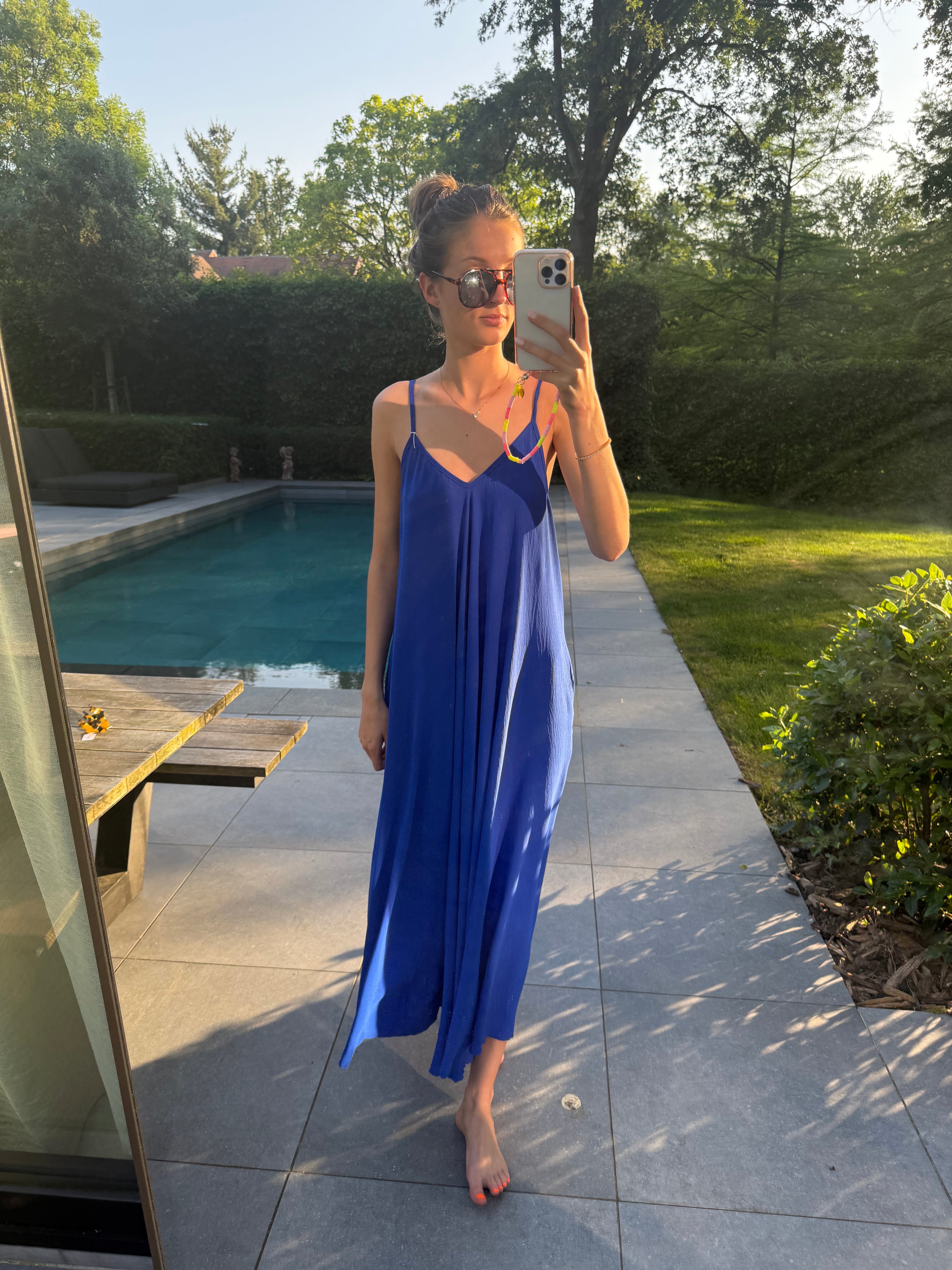 Kleedje: blauw & lang