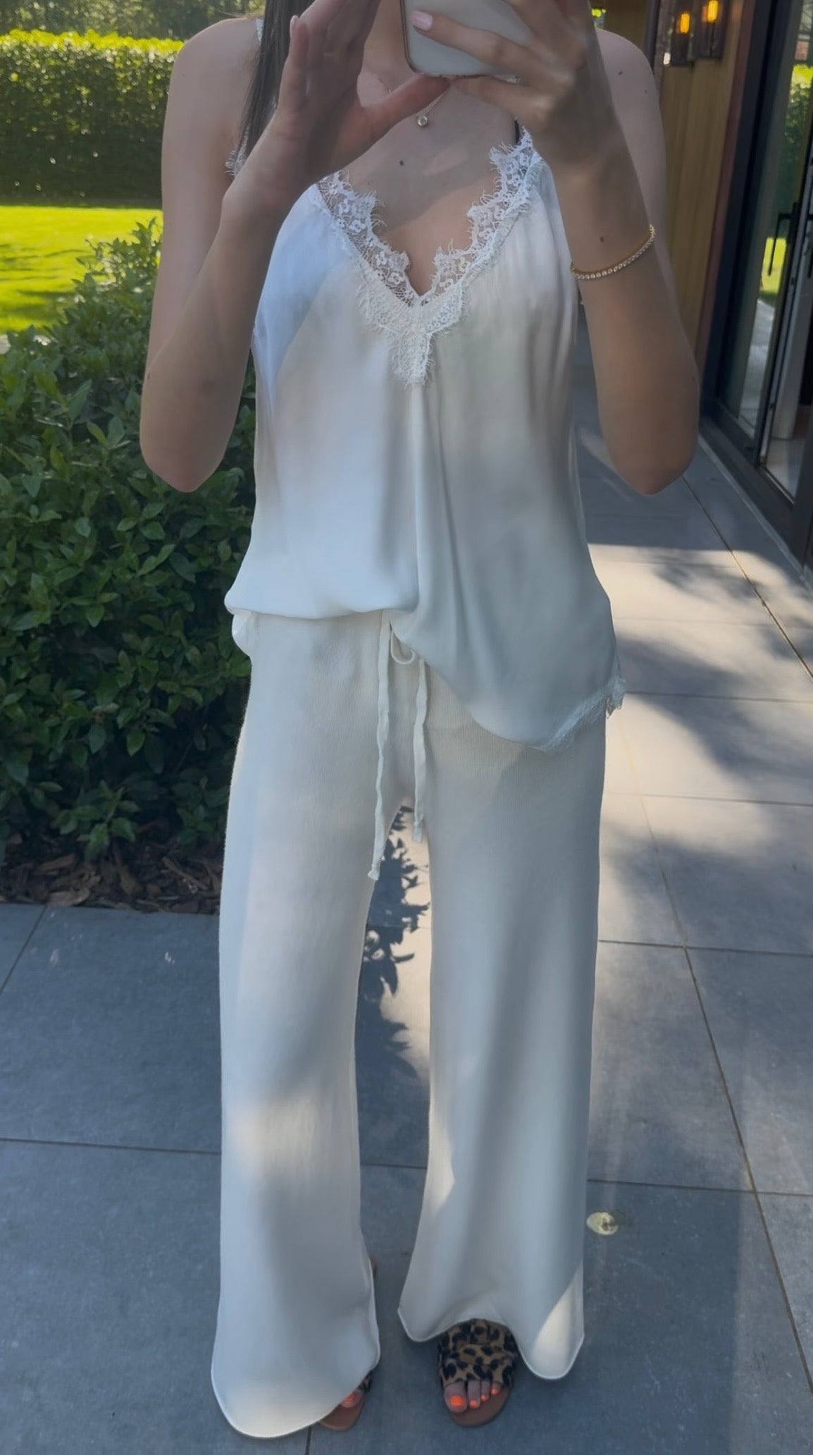 Witte zachte broek