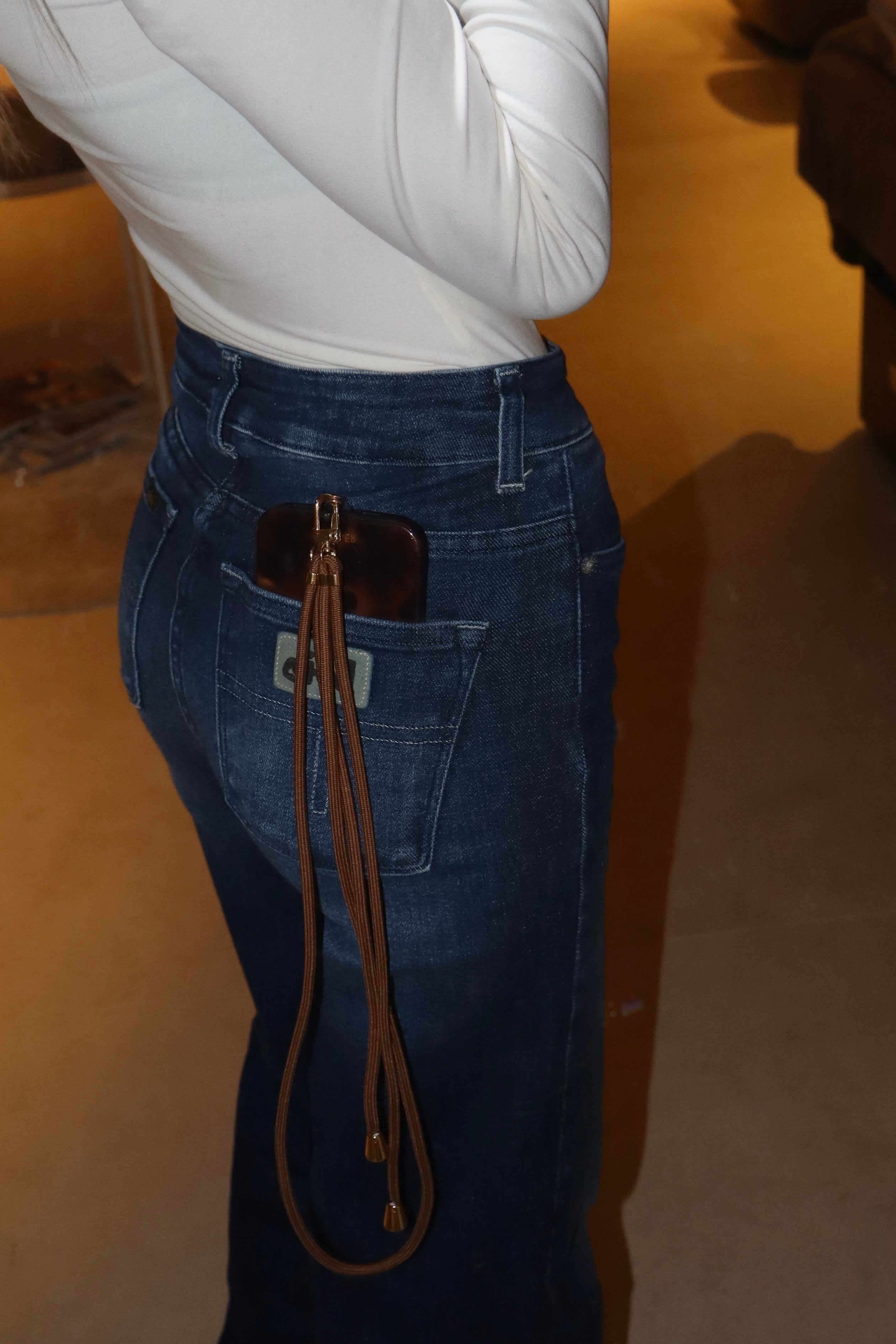 Donker bruin telefoonkoord