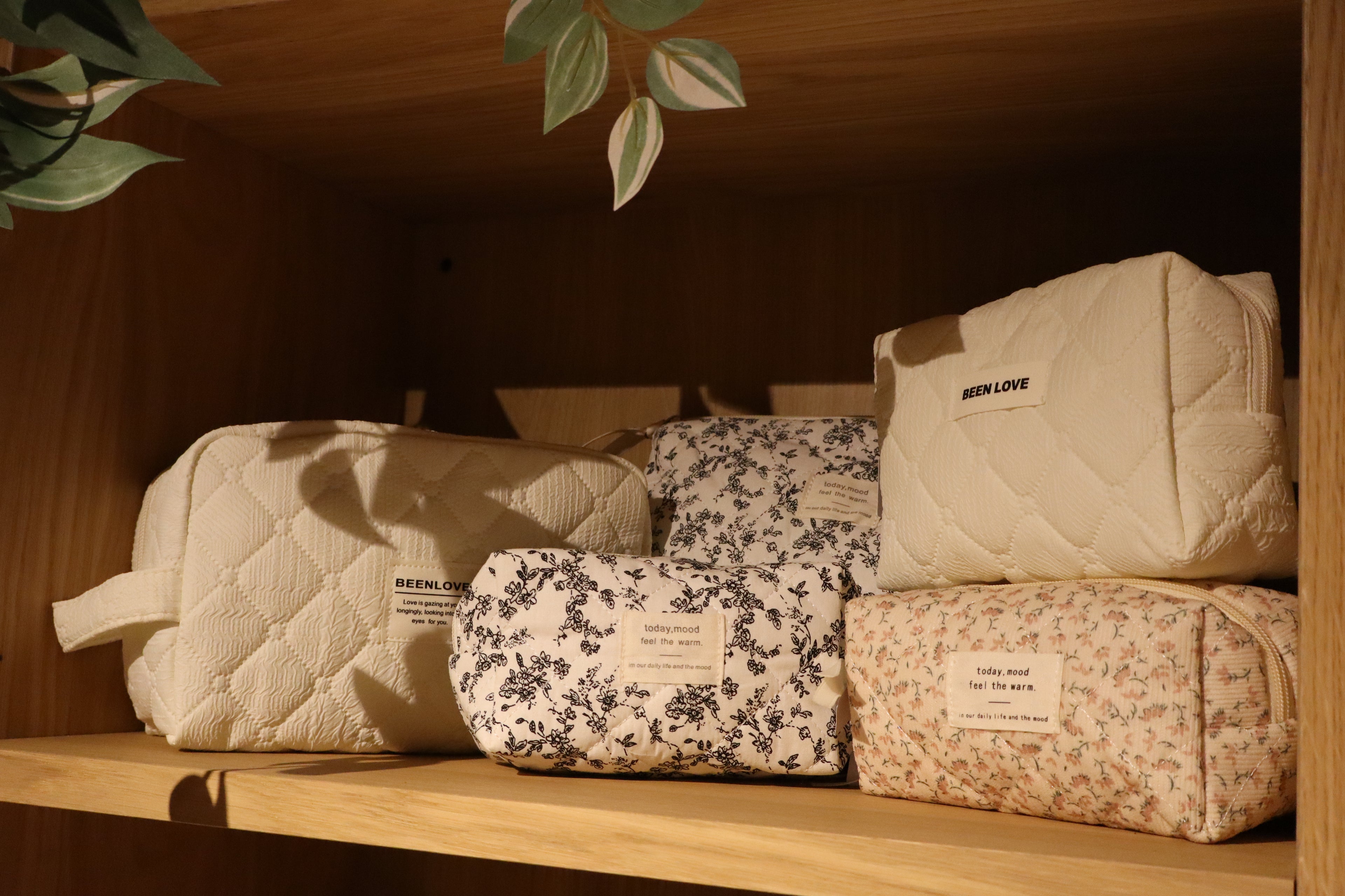 Toilettasje met rozebloemenprint