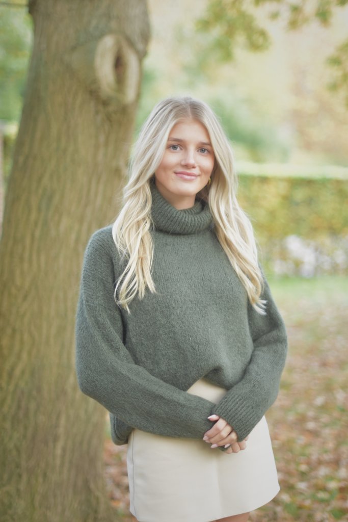 Khaki rolkraag D8575